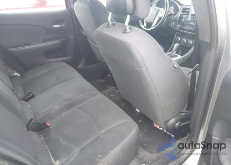 2013 Chrysler 200 Touring z USA, uszkodzony, nr VIN 1C3CCBBB7DN656014